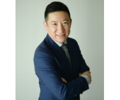 ��  �r(n��ng)  �Aס���Fȫ��߶�Ʒ��CEO