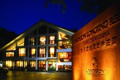 �����׵�ɭ�����f�@