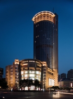 �Ͼ��������y�Ӵ�Ƶ�