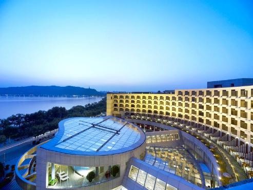 ���݄P���Ƶ�